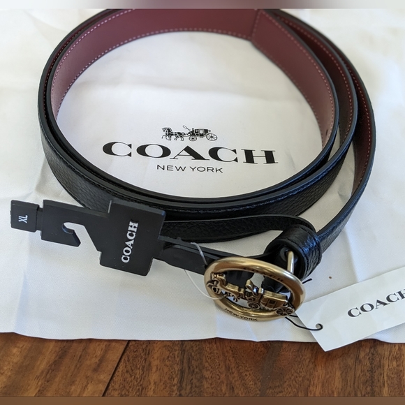 COACH SIGNATURE HORSE AND CARRIAGE 1" PEBBLED LEATHER BELT SIZE XL NWT ❤ - Picture 3 of 6